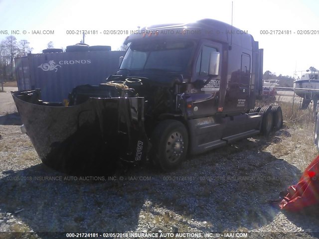 3AKJGLDV3DSFD8425 - 2013 FREIGHTLINER CASCADIA 125  MAROON photo 2