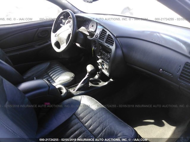 2G1WX15K319293852 - 2001 CHEVROLET MONTE CARLO SS შავი ფოტო 5