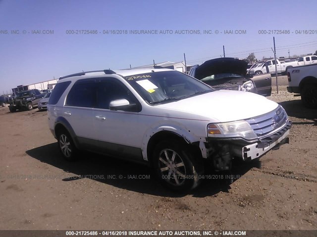 1FMDK02W58GA38982 - 2008 FORD TAURUS X SEL WHITE photo 1