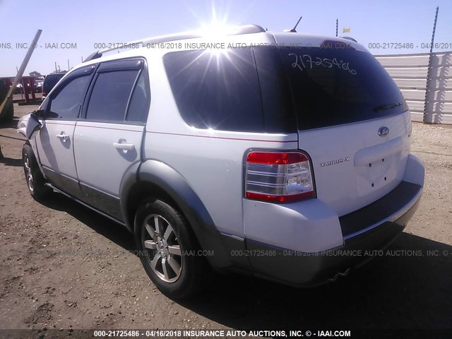 1FMDK02W58GA38982 - 2008 FORD TAURUS X SEL WHITE photo 3