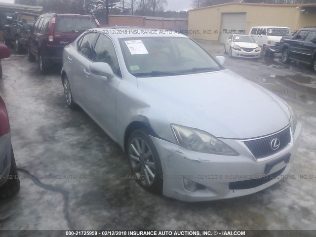 JTHCK262595035319 - 2009 LEXUS IS 250 WHITE photo 1