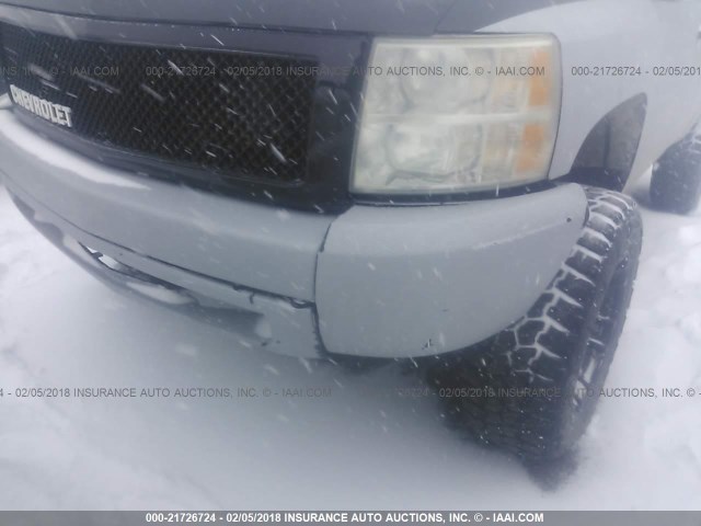 1GCEK14C97Z554766 - 2007 CHEVROLET SILVERADO K1500 GRAY photo 6