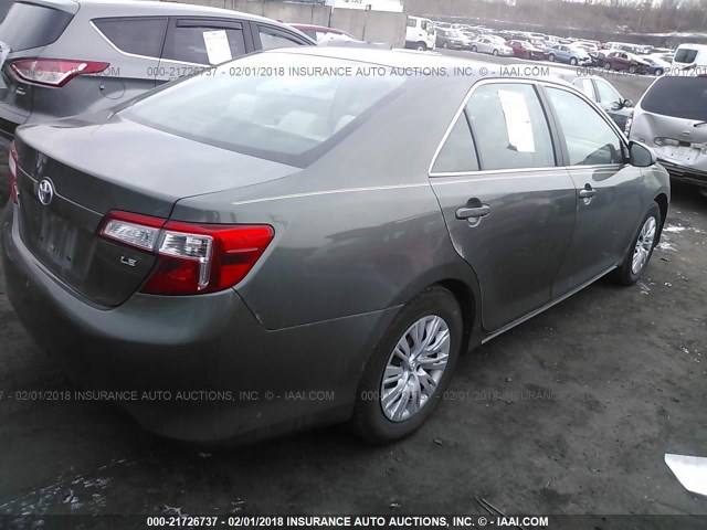 4T4BF1FK5DR318069 - 2013 TOYOTA CAMRY L/SE/LE/XLE GREEN photo 4