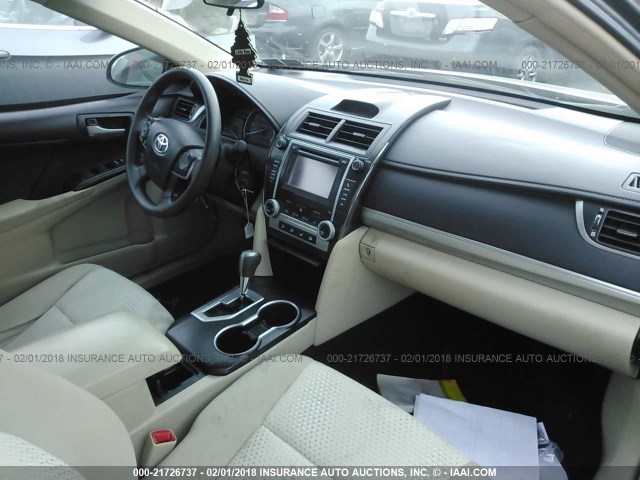 4T4BF1FK5DR318069 - 2013 TOYOTA CAMRY L/SE/LE/XLE GREEN photo 5