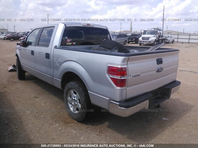 1FTFW1CF4DFC88297 - 2013 FORD F150 SUPERCREW SILVER photo 3