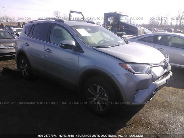 2T3RFREV5JW743085 - 2018 TOYOTA RAV4 ADVENTURE/XLE SILVER photo 1