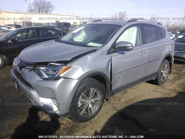 2T3RFREV5JW743085 - 2018 TOYOTA RAV4 ADVENTURE/XLE SILVER photo 2