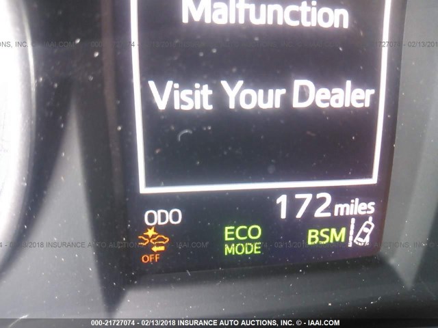 2T3RFREV5JW743085 - 2018 TOYOTA RAV4 ADVENTURE/XLE SILVER photo 7