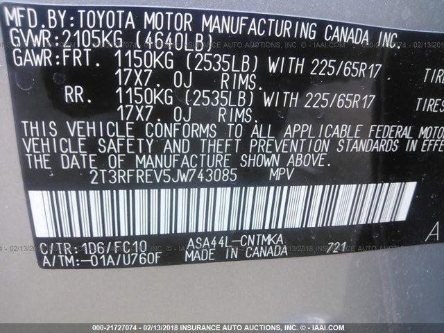 2T3RFREV5JW743085 - 2018 TOYOTA RAV4 ADVENTURE/XLE SILVER photo 9