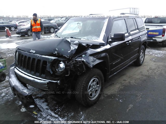 1C4NJPBA3FD138635 - 2015 JEEP PATRIOT SPORT BLACK photo 2