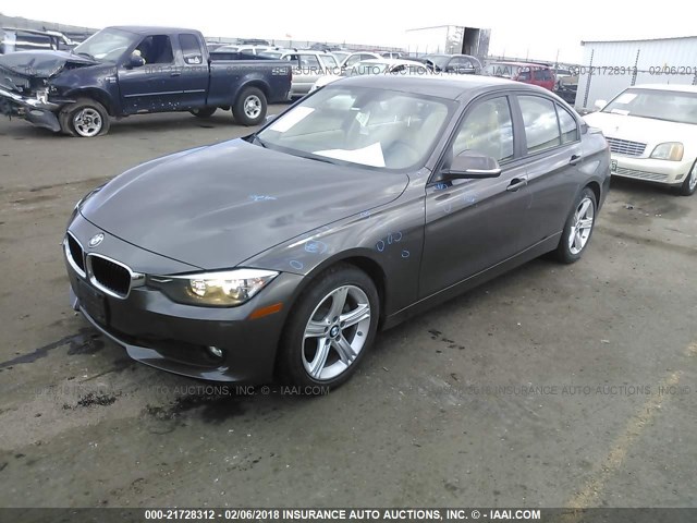 WBA3C3C58EF985758 - 2014 BMW 320 I/XDRIVE BROWN photo 2