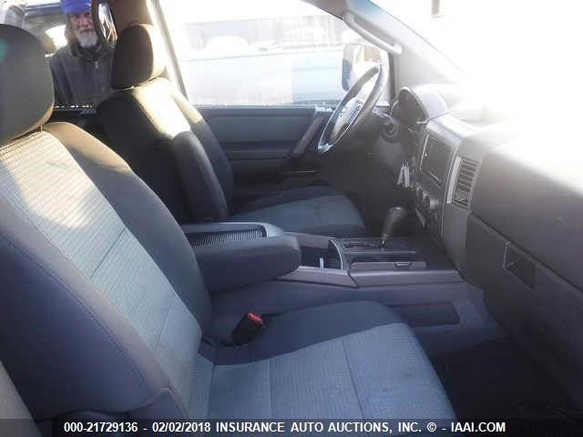 1N6AA07B26N545733 - 2006 NISSAN TITAN XE/SE/LE GRAY photo 5