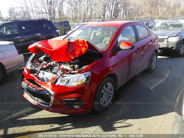 1G1JB5SH8H4163040 - 2017 CHEVROLET SONIC LS RED photo 2