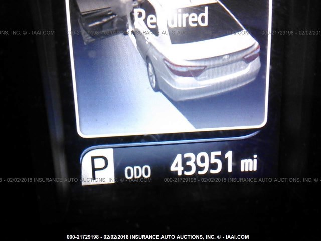 4T1BF1FK1FU921033 - 2015 TOYOTA CAMRY LE/XLE/SE/XSE Blanc photo 7