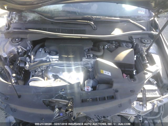 4T1BF1FK1HU268500 - 2017 TOYOTA CAMRY LE/XLE/SE/XSE ნაცრისფერი ფოტო 10