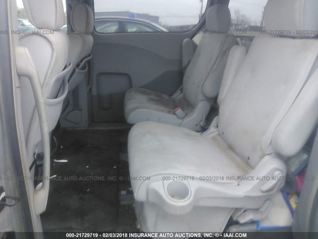 5N1BV28U44N332024 - 2004 NISSAN QUEST S/SE/SL SILVER photo 8