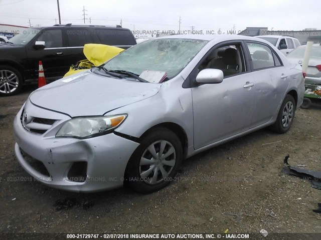 2T1BU4EE5BC571517 - 2011 TOYOTA COROLLA S/LE SILVER photo 2