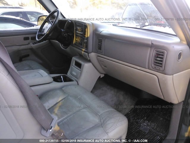 1GNEK13T61J167719 - 2001 CHEVROLET TAHOE K1500 BEIGE photo 5