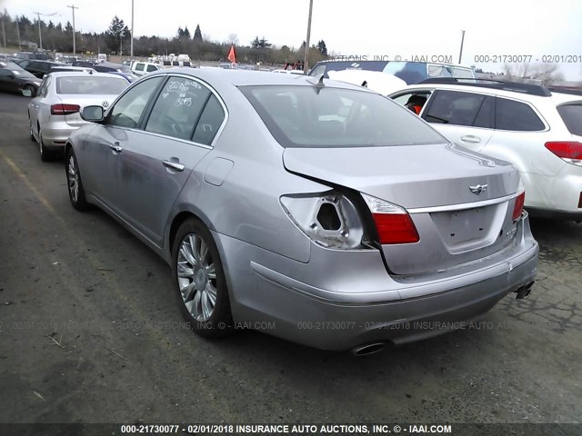 KMHGC4DE9AU095344 - 2010 HYUNDAI GENESIS 3.8L SILVER photo 3