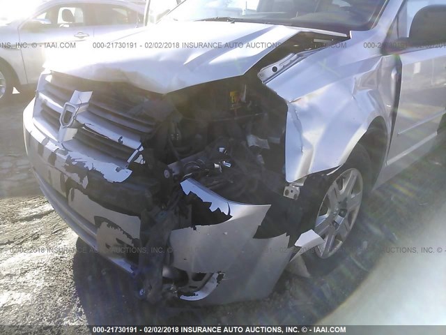 2D8HN44E09R657967 - 2009 DODGE GRAND CARAVAN SE SILVER photo 6