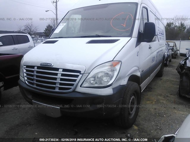 WDYPE8CC6D5741464 - 2013 FREIGHTLINER Sprinter 2500 WHITE photo 2