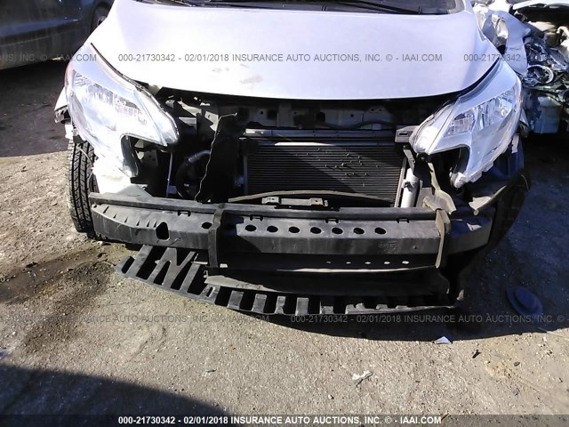 3N1CE2CP1EL392857 - 2014 NISSAN VERSA NOTE S/S PLUS/SV/SL SILVER photo 6