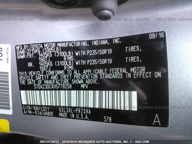 5TDXZ3DCXHS778258 - 2017 TOYOTA SIENNA SE SILVER photo 9