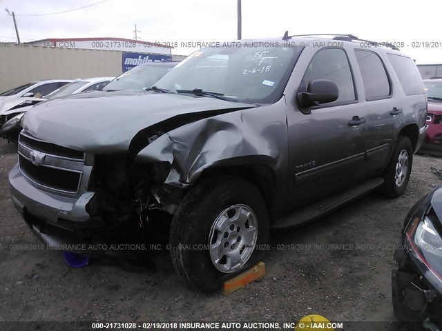 1GNFC13C09R294870 - 2009 CHEVROLET TAHOE C1500  LS GRAY photo 2