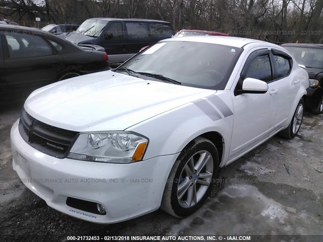 1B3BD1FG0BN587489 - 2011 DODGE AVENGER MAINSTREET WHITE photo 2