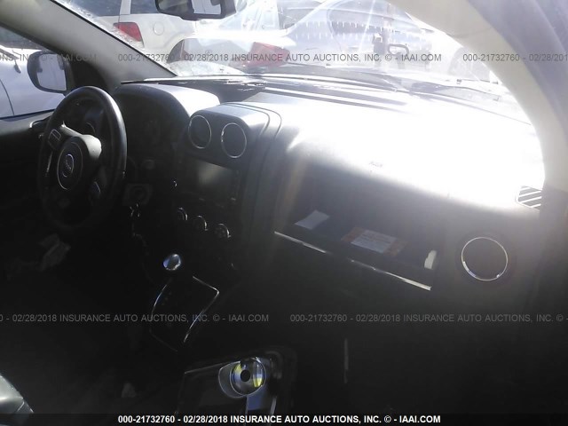 1C4NJCEB4CD622533 - 2012 JEEP COMPASS LATITUDE 蓝色 照片 5