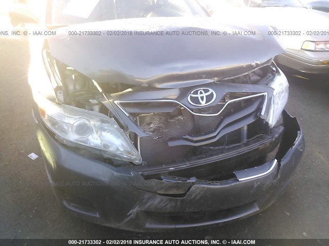 4T1BF3EK9AU016562 - 2010 TOYOTA CAMRY SE/LE/XLE GRAY photo 6