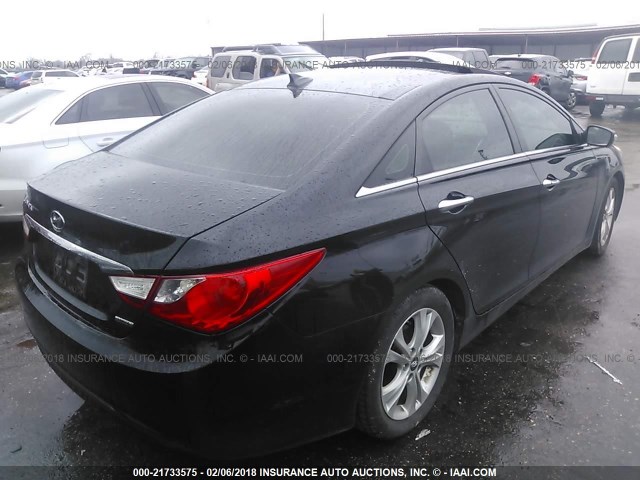 5NPEC4AC7CH493468 - 2012 HYUNDAI SONATA SE/LIMITED BLACK photo 4