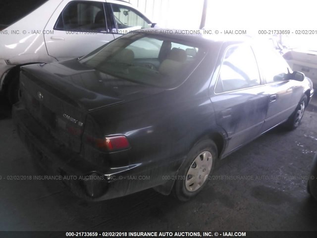 4T1BG22K9VU819910 - 1997 TOYOTA CAMRY CE/LE/XLE 黑色 照片 4