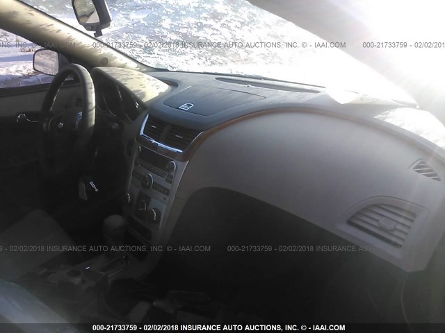 1G1ZC5EUXBF398804 - 2011 CHEVROLET MALIBU 1LT 灰色 照片 5