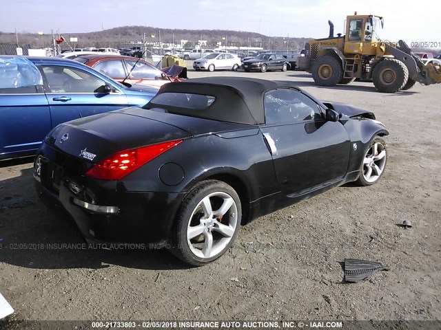 JN1BZ36A58M850245 - 2008 NISSAN 350Z ROADSTER BLACK photo 4