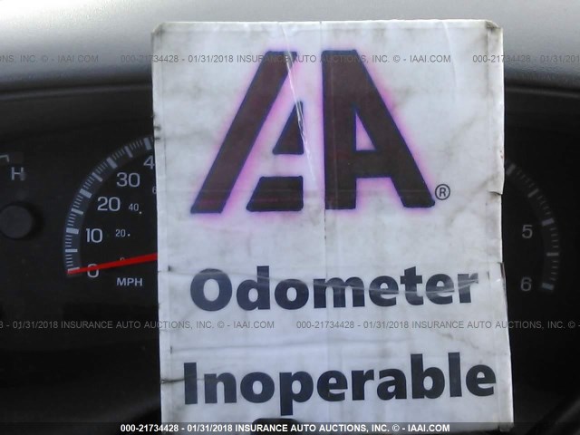 1FMRU16W42LA36168 - 2002 FORD EXPEDITION XLT 白色 照片 7