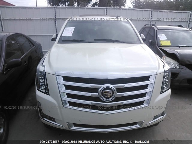 1GYS3HKJ2FR298716 - 2015 CADILLAC ESCALADE ESV LUXURY WHITE photo 6