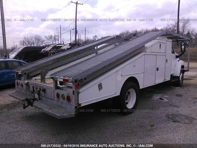 1GDJ5C1227F416304 - 2007 GMC C5500 C5C042 WHITE photo 4