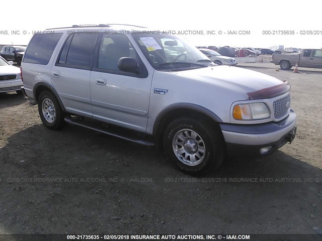 1FMRU15L0YLC08423 - 2000 FORD EXPEDITION XLT SILVER photo 1