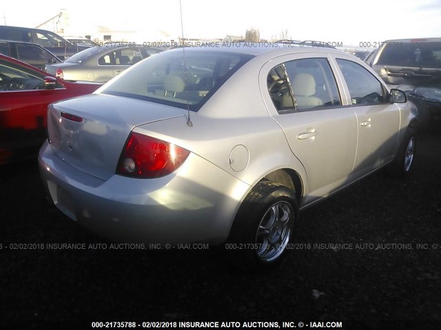 1G1AK55F677176733 - 2007 CHEVROLET COBALT LS SILVER photo 4