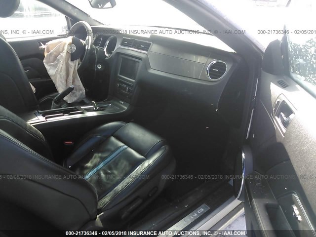 1ZVBP8FF6D5223647 - 2013 FORD MUSTANG GT SILVER photo 5