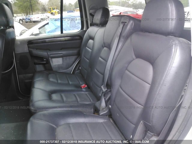 1FMZU75W65UA75993 - 2005 FORD EXPLORER LIMITED GRAY photo 8