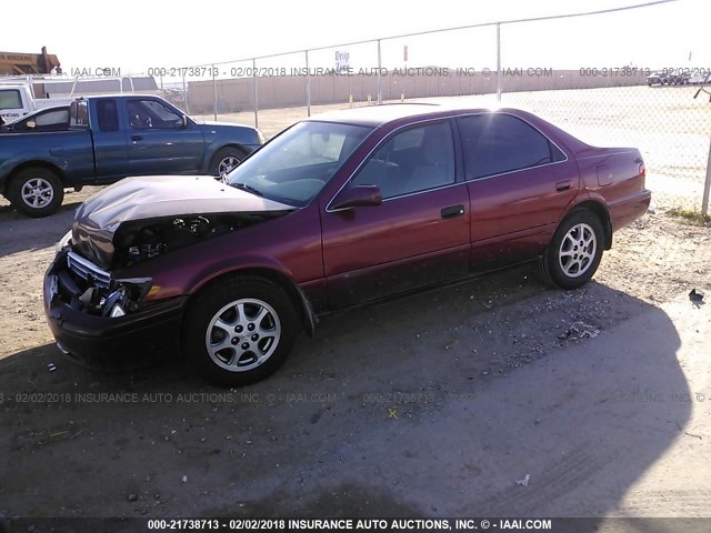 4T1BG22K31U062500 - 2001 TOYOTA CAMRY CE/LE/XLE BURGUNDY photo 2