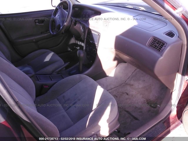 4T1BG22K31U062500 - 2001 TOYOTA CAMRY CE/LE/XLE 勃艮第红 照片 5