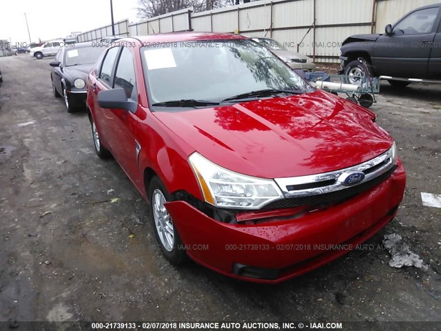 1FAHP35N78W265047 - 2008 FORD FOCUS SE/SEL/SES RED photo 1