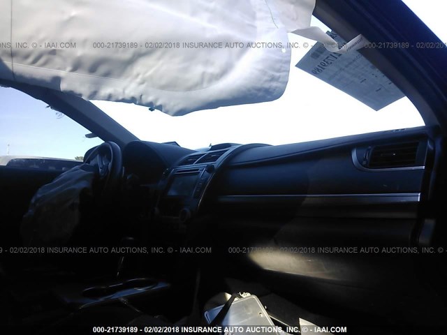 4T1BF1FKXEU460140 - 2014 TOYOTA CAMRY L/SE/LE/XLE 黑色 照片 5