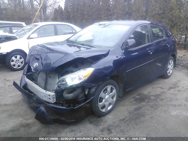 2T1KU4EE2AC255037 - 2010 TOYOTA COROLLA MATRIX  BLUE photo 2