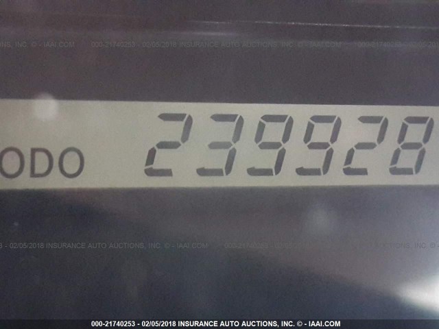 4T1BF32K22U018577 - 2002 TOYOTA CAMRY LE/XLE/SE BLACK photo 7