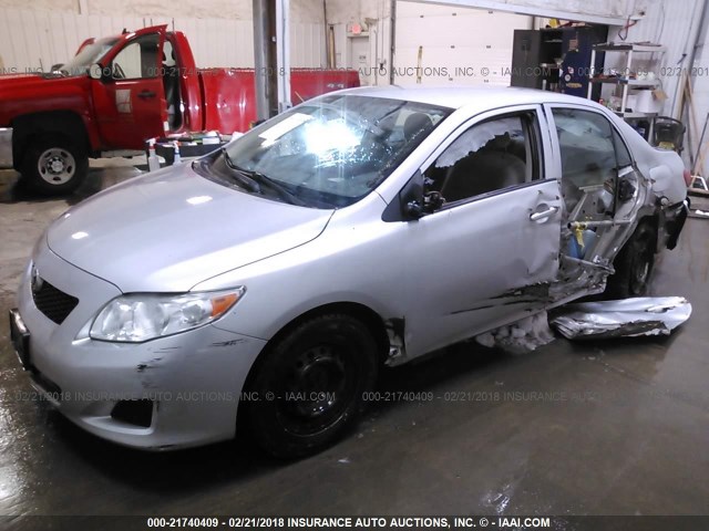 JTDBL40E19J007064 - 2009 TOYOTA COROLLA LE/XLE SILVER photo 2