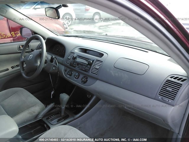 4T1BE30K54U319451 - 2004 TOYOTA CAMRY LE/XLE/SE 红色 照片 5